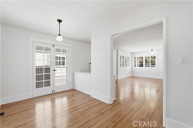 Building Photo - 815 S Juanita Ave