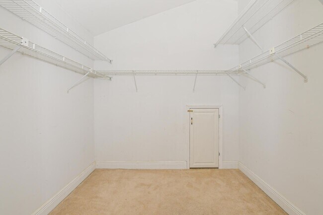 Building Photo - 1273 Scarlet Oak Cir