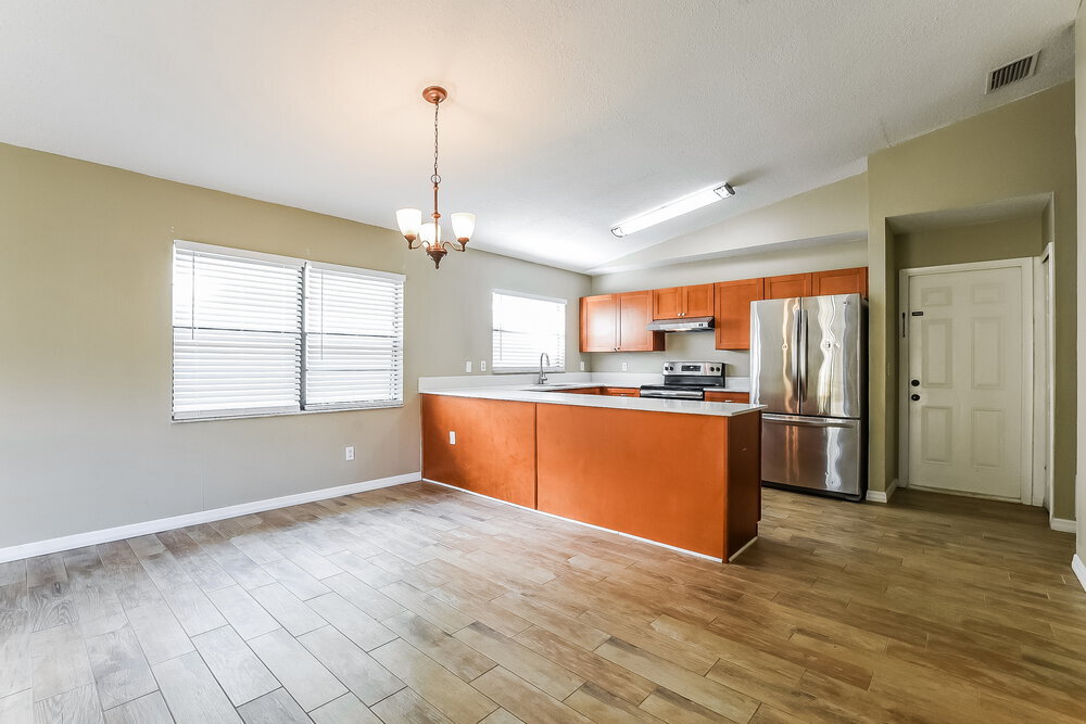 Building Photo - 1345 Bridlebrook Dr