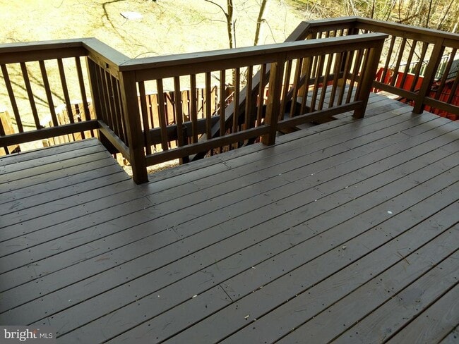 Building Photo - 15205 Streamside Ct