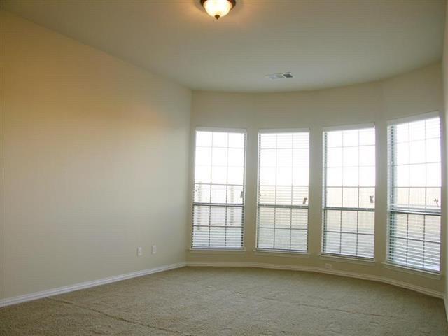 Building Photo - 7064 Bethlehem Dr