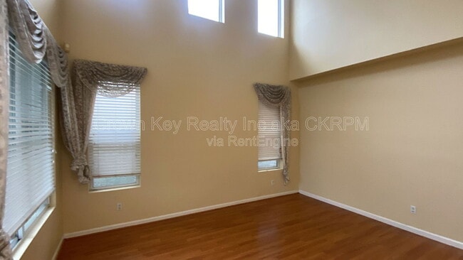 Building Photo - 1367 Gwerder St