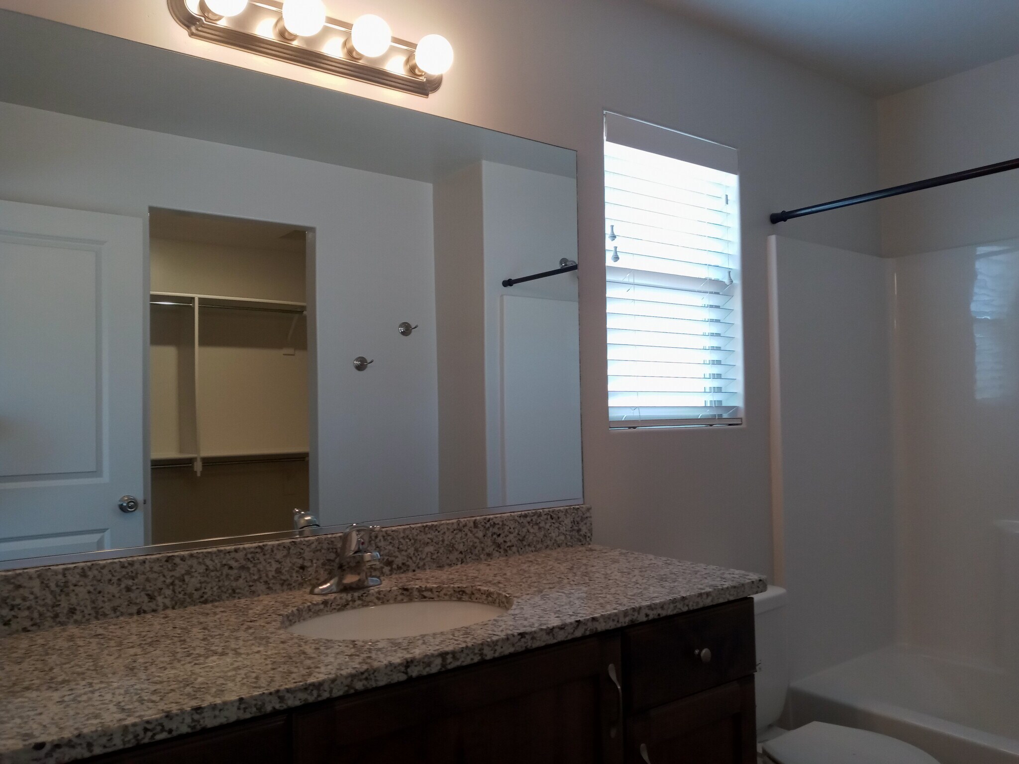 Building Photo - 3115 S Relic Ridge Dr