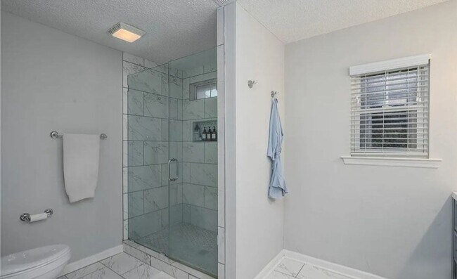 Building Photo - 112 St Ives Way