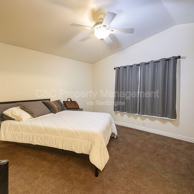Building Photo - 12555 Caballero Ct