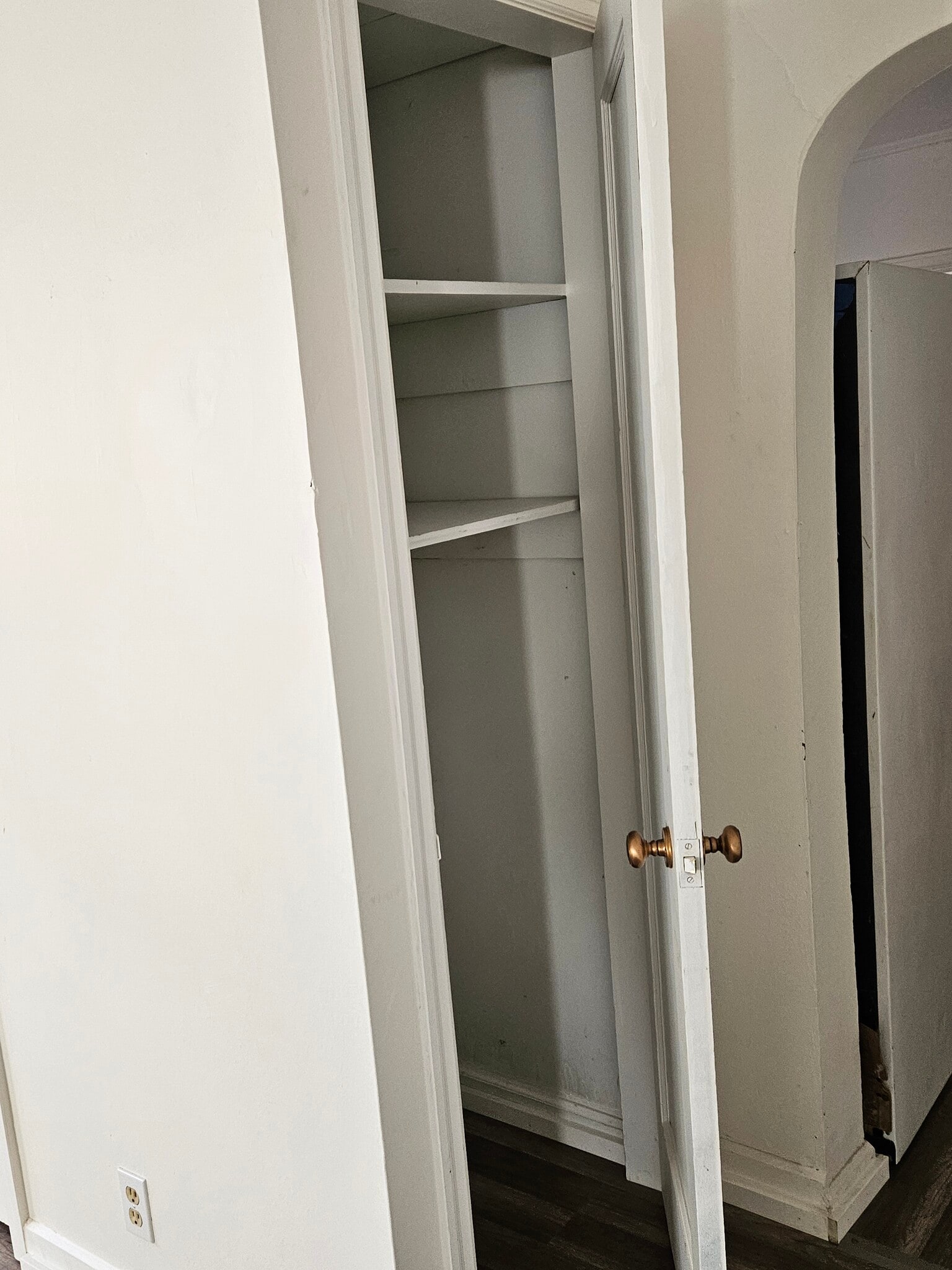 Building Photo - 1037 2nd St