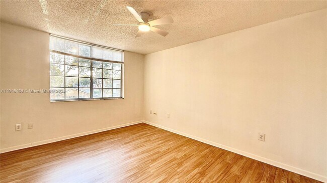 Building Photo - 1739 Village Blvd