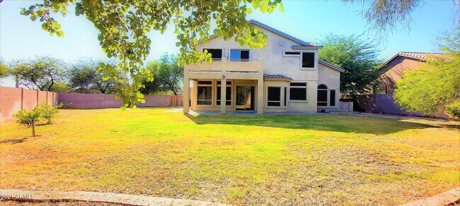 Building Photo - 3741 N Ladera Cir