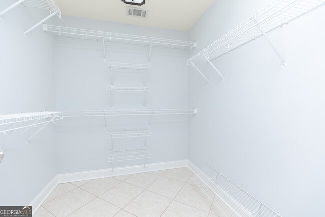 Building Photo - 100 Montview Way