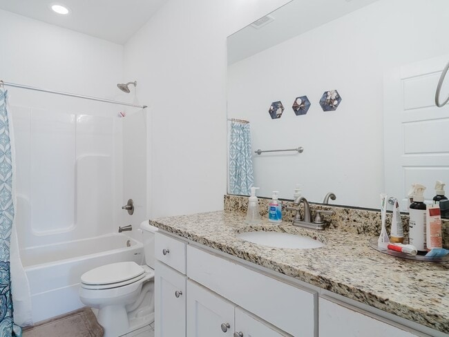 Building Photo - 5201 SW Kemptown Pl