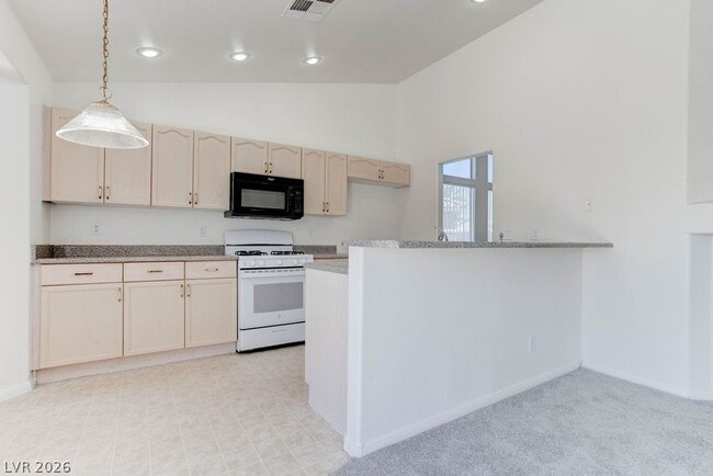 Building Photo - 4579 Canna Dr