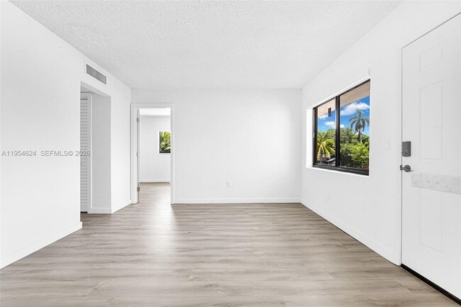 Building Photo - 13210 Memorial Hwy