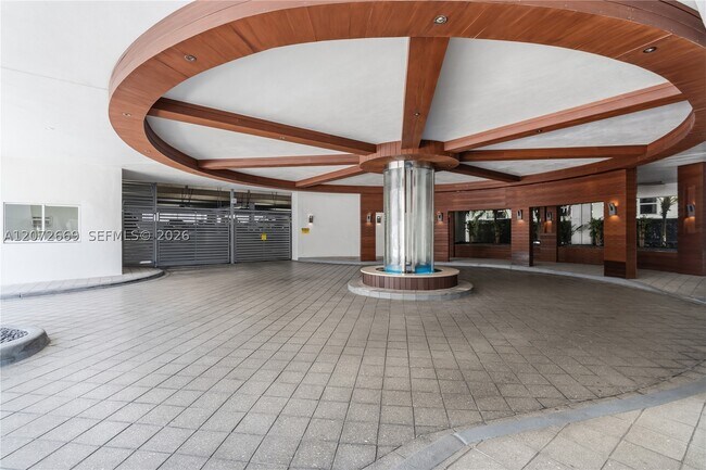 Building Photo - 4201 Collins Ave