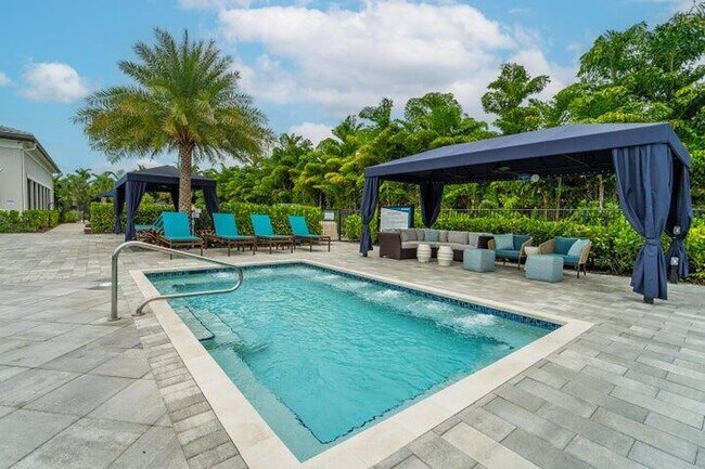 Building Photo - 12832 Veneto Springs Dr