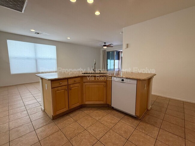 Building Photo - 3038 W Trapanotto Rd