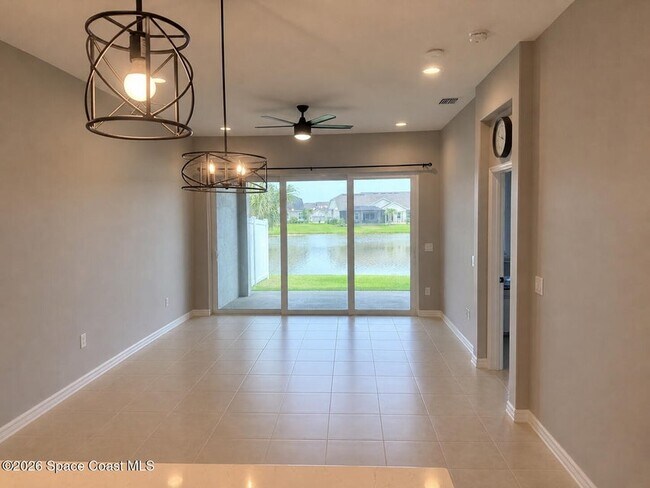 Building Photo - 3010 Avalonia Dr