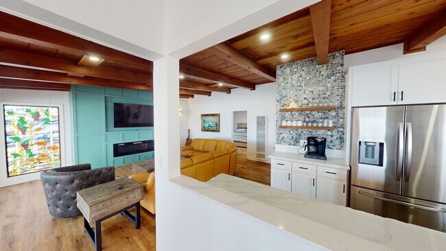 Building Photo - Oceanfront | 2nd Floor Condo