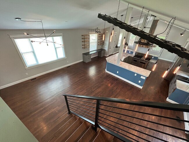 Building Photo - 6416 Edsel Dr