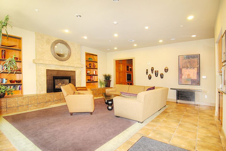 Building Photo - 1760 N Northlake Way