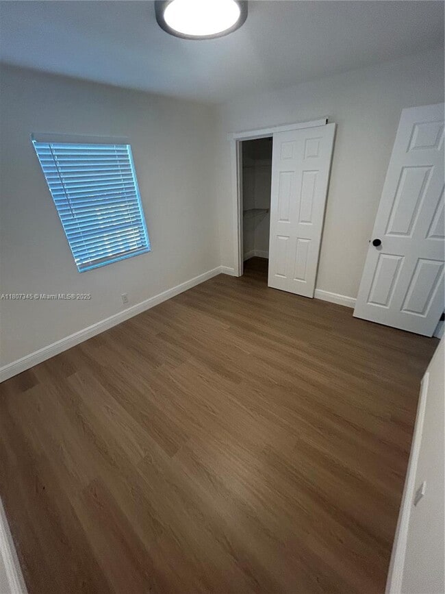 Building Photo - 808 SW 15th Ave