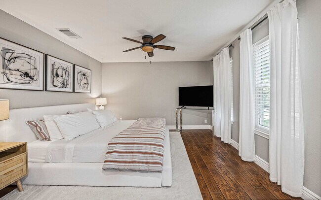 Building Photo - 7108 Dallas Dr