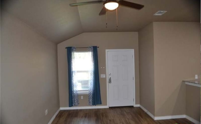 Building Photo - 1204 N 18th St