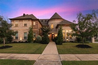 Building Photo - 1001 Winding Lake Blvd