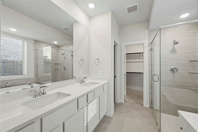 Building Photo - 29821 Ellwood Ln