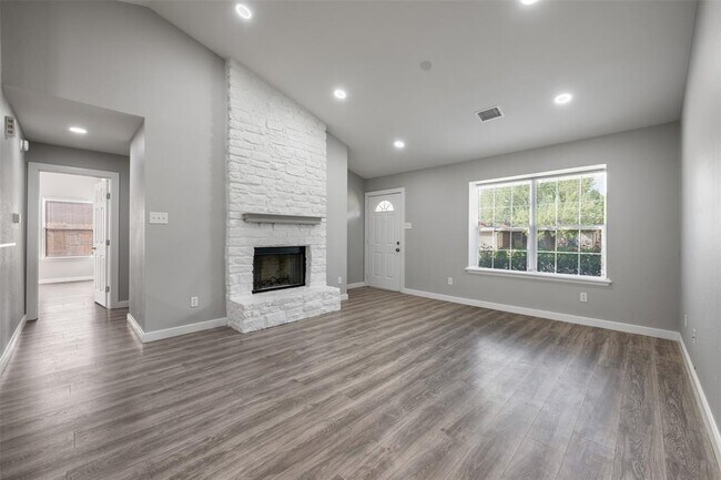 Building Photo - 1807 Verbena Way