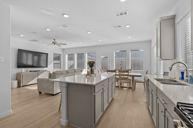 Building Photo - 17210 Pentland Hls Wy