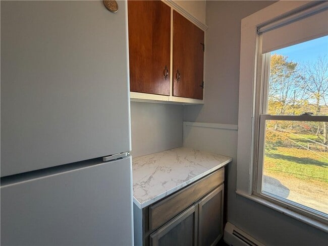 Building Photo - 112 High St