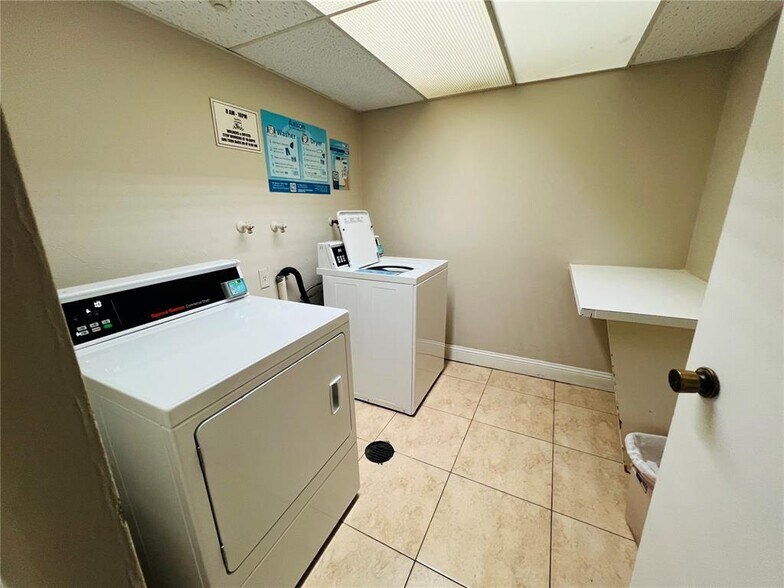 Building Photo - 7300 NW 17th St