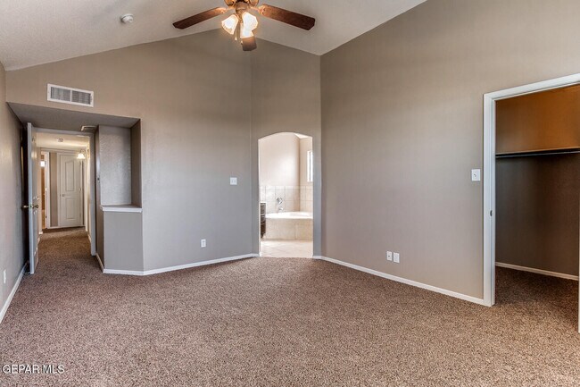 Building Photo - 5954 Katelyn Gray Cir