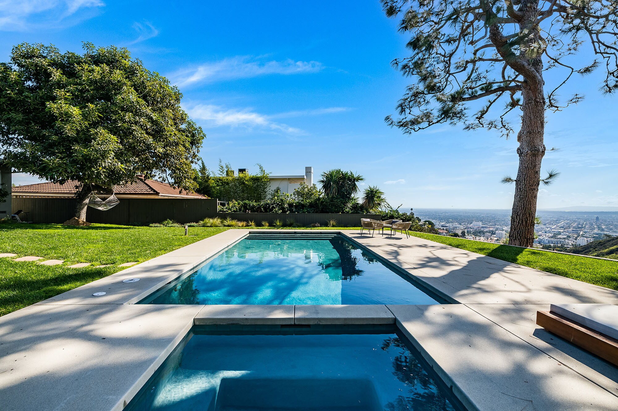 Building Photo - 2431 Carman Crest Dr