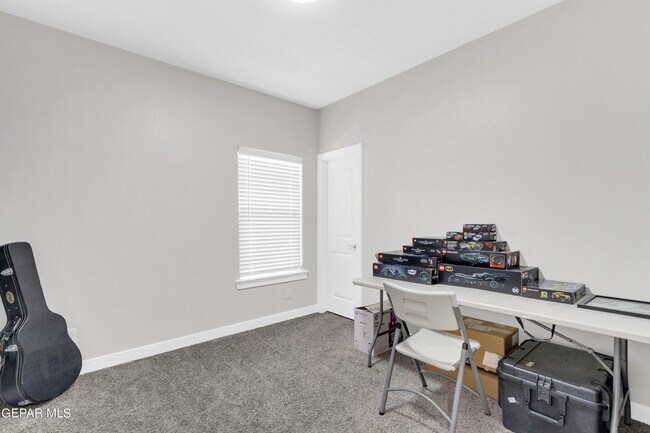 Building Photo - 15029 Concept Ct