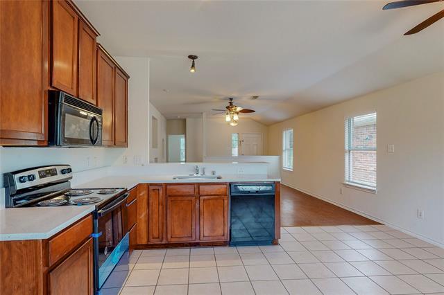 Building Photo - 3206 W Candlebrook Dr