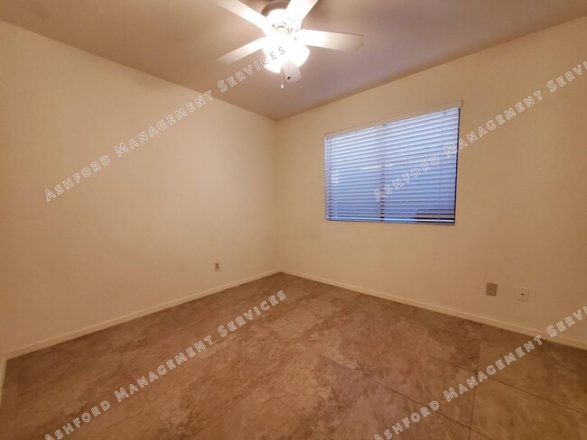 Building Photo - 3 BEDROOM ON CULDESAC IN CHANDLER