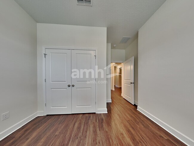 Building Photo - 33817 Widman Way