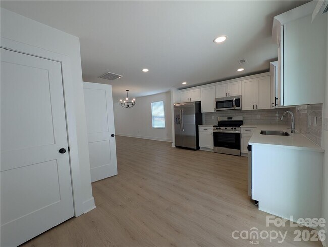 Building Photo - 1413 Arden Ave
