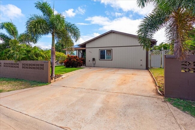 Building Photo - Remodeled Studio in North Kihei | Furnished & Pet-Friendly