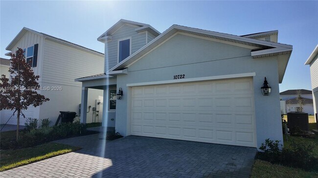 Building Photo - 10722 NW Moon Rise Ln