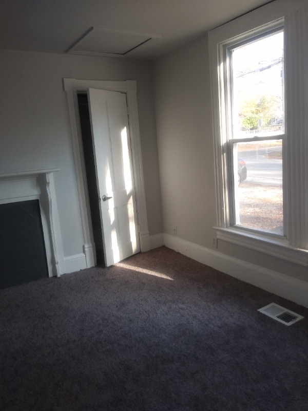 Building Photo - 8323 Malone St