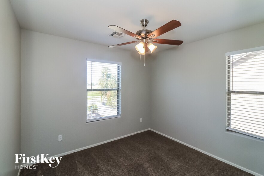 Building Photo - 21830 E Vía Del Palo