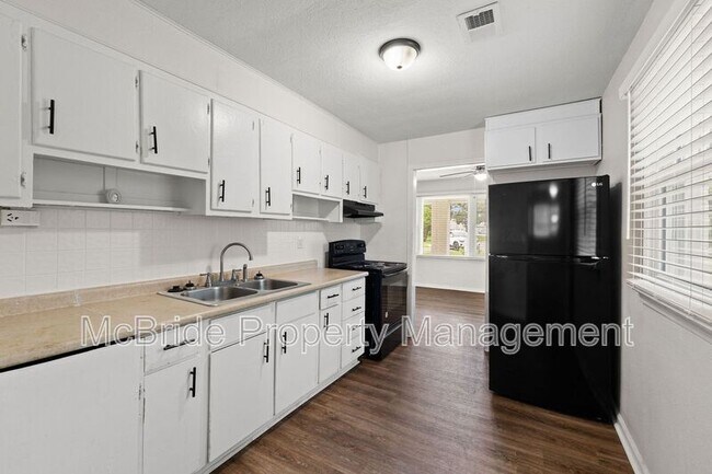 Building Photo - 510 Laney Walker Pl