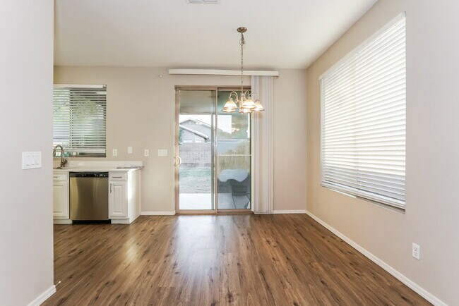 Building Photo - 3139 W Pollack St