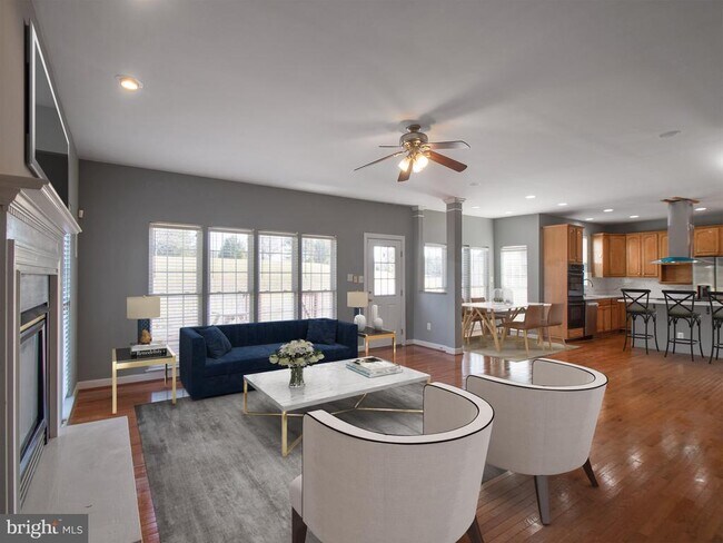 Building Photo - 15309 Lions Den Rd