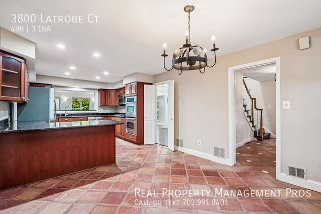 Building Photo - 3800 Latrobe Ct