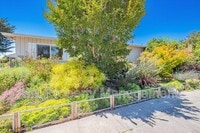 Building Photo - 515 Cayuga St