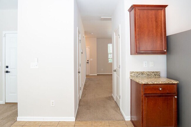 Building Photo - 17 Enoree Way