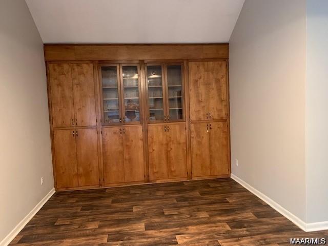 Building Photo - 28 Rosewood Ct